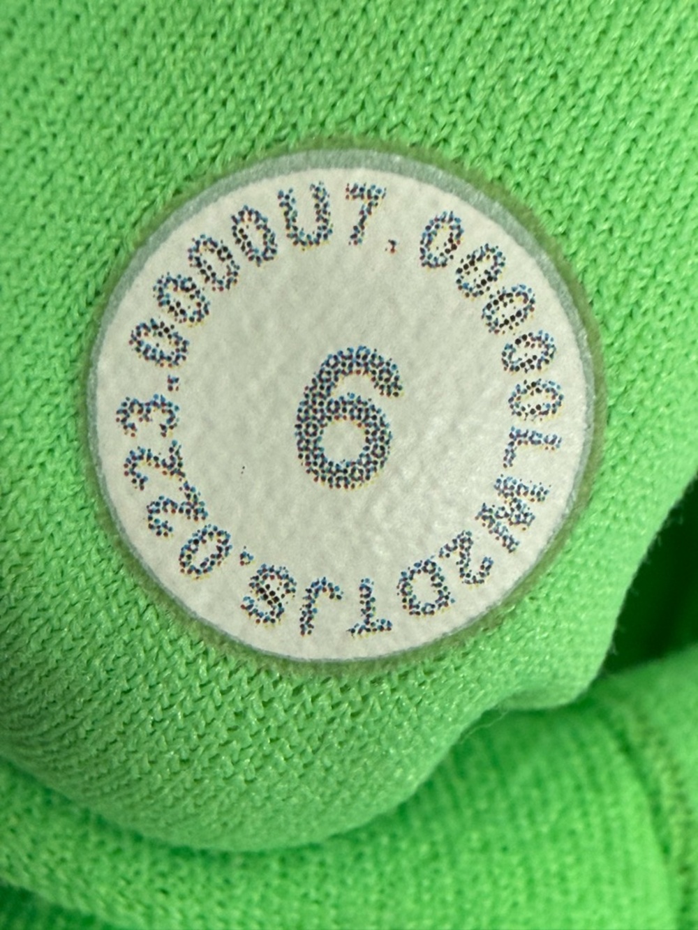 30: Lululemon Align V-Neck Bra Light Support, C/D Cup Pistachio Size 6 Green - Picture 3 of 3